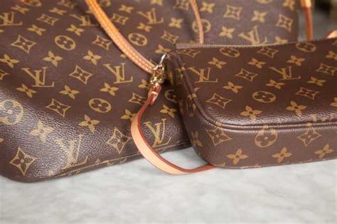 waaraan zie je echte schoenen van louis vuitton|how to check louis vuitton shoes.